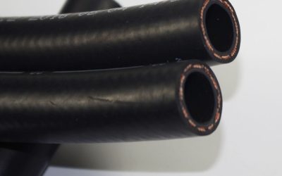 ¿Por qué todavía hace calor dentro del automóvil cuando el aire acondicionado está funcionando