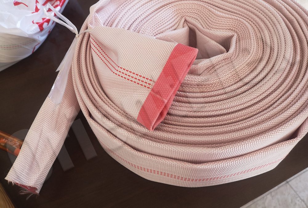 Manguera contra incendios con revestimiento de PVC