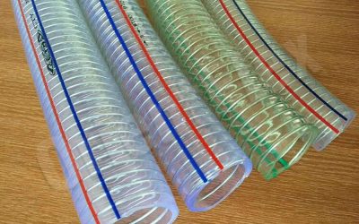 ¿Cómo se compara el costo de una manguera de alambre de acero de PVC con otros tipos de mangueras?